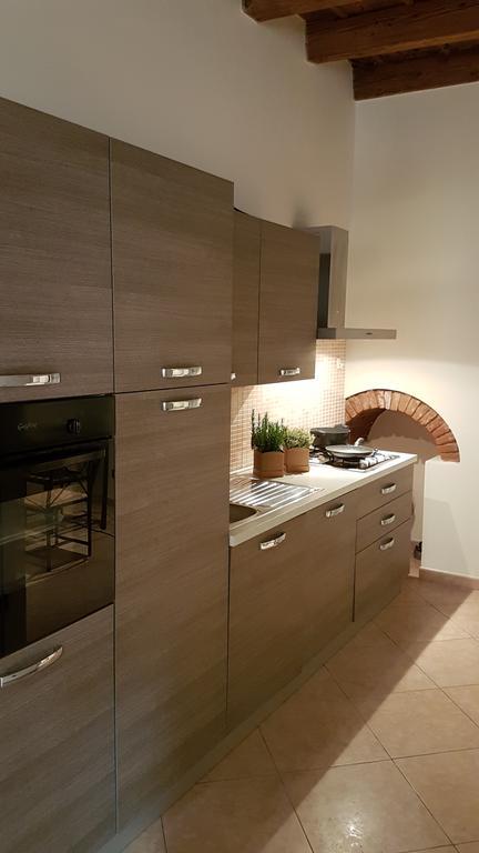 Veronetta Lovely Apartment Verona Exterior foto